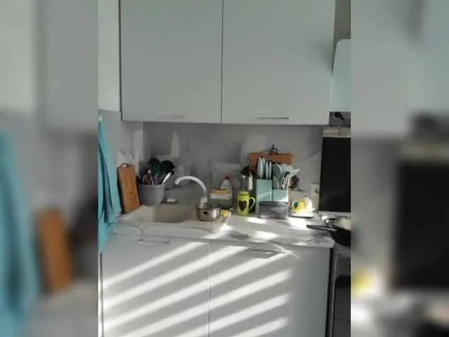 Offline mery8poppins on BongaCams