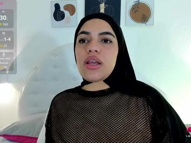 Freechat mhia-paris on BongaCams