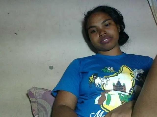 Offline Miarizou on BongaCams