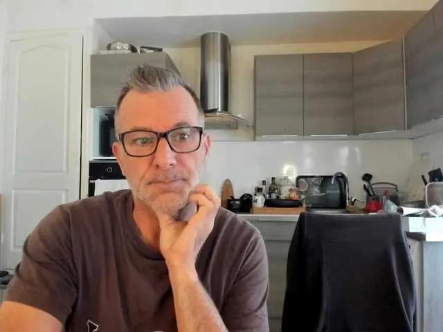 Offline munishpunish on BongaCams