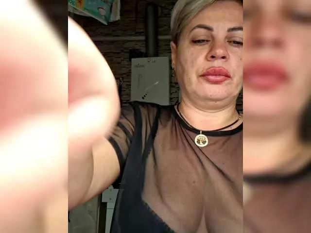 Offline murr-kitty on BongaCams