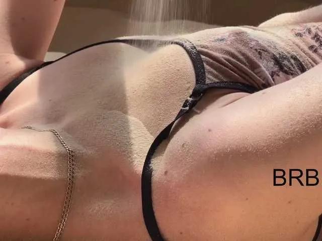 Freechat Na-izi on BongaCams