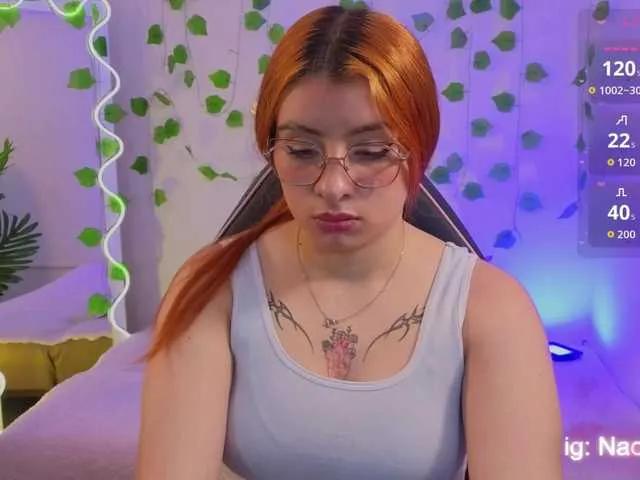 Offline Naomy-tay1 on BongaCams