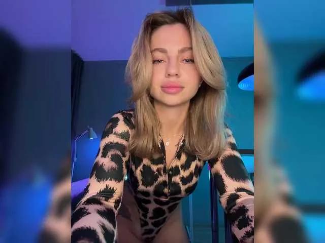 Freechat Nataliecroys on BongaCams