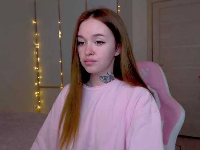 Offline NaughtyMable on BongaCams