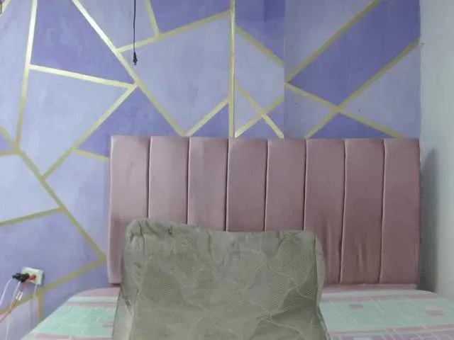 Offline PaolaStone on BongaCams