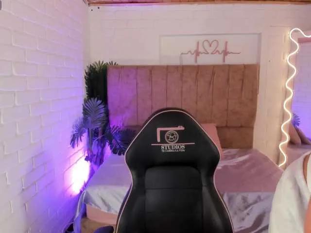 penelope-tay on BongaCams 