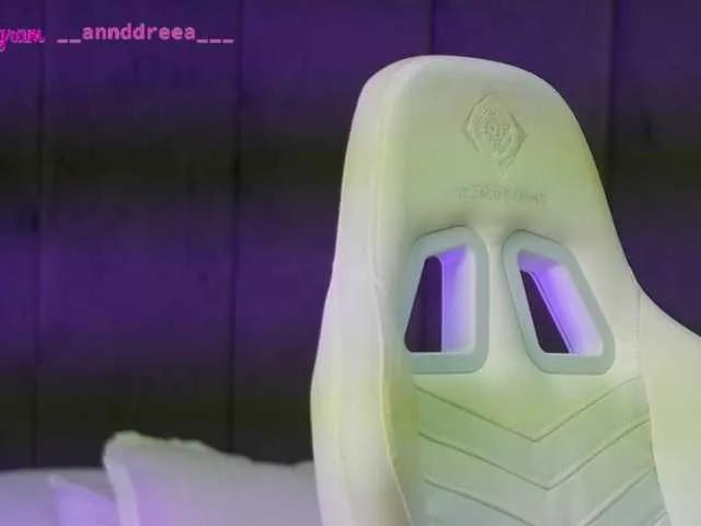 Freechat perfectt33n on BongaCams