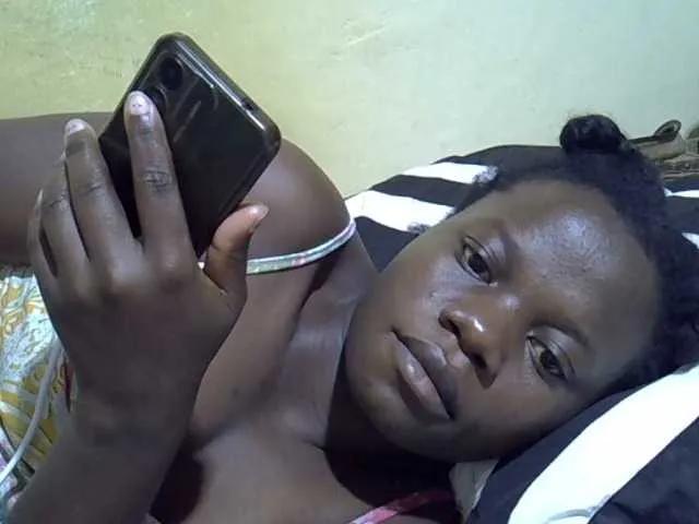 Freechat Pretty-doll on BongaCams