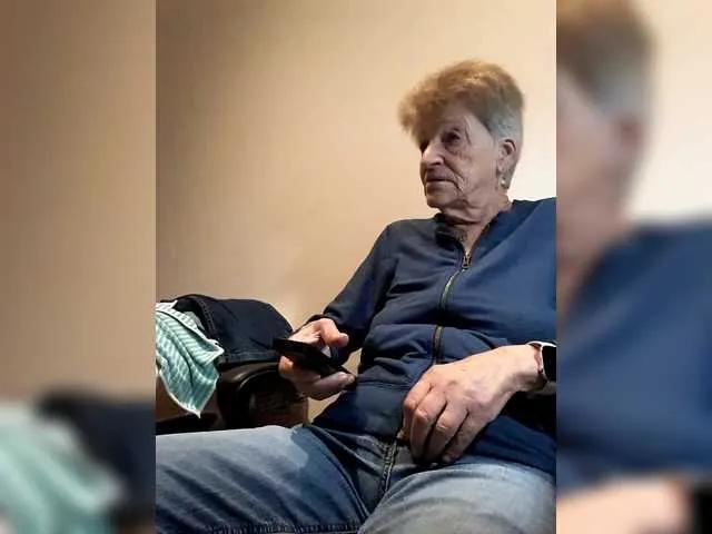 Freechat Reife-dame on BongaCams