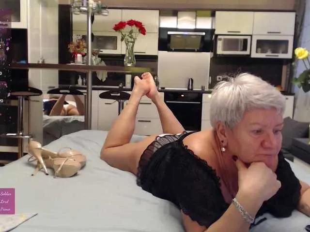 Freechat roxana-brooks on BongaCams