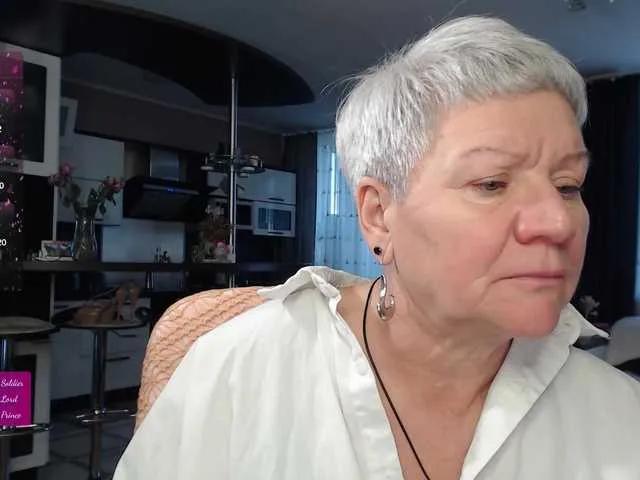 roxana-brooks — I saw a lot in my life and now I wanna share it with you. All my experience.
Also I wanna share my sexyuality and I need you  to appreciate it.