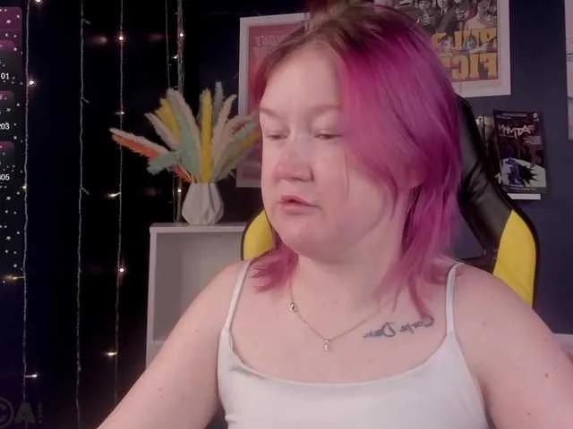 Offline Sara-Moor on BongaCams