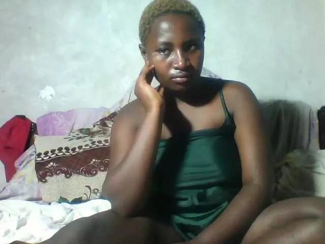 Freechat sexy-candy on BongaCams