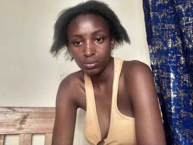 Freechat sexy-candy on BongaCams