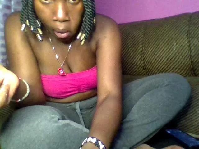 Freechat Sexy-divah on BongaCams