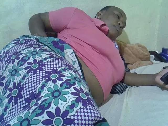 Offline Sexybooty1 on BongaCams