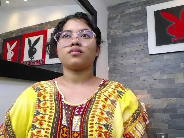 BongaCams shailayojana is Freechat shailayojana — What really excites me?
A confident smile, a deep voice, and a little mystery...
That mix drives me wild