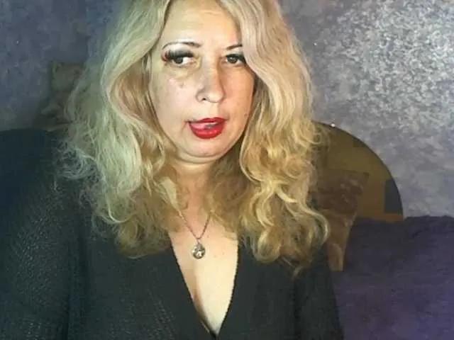 Freechat SoftGella on BongaCams