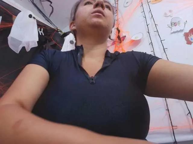 Freechat tinkerbell- on BongaCams