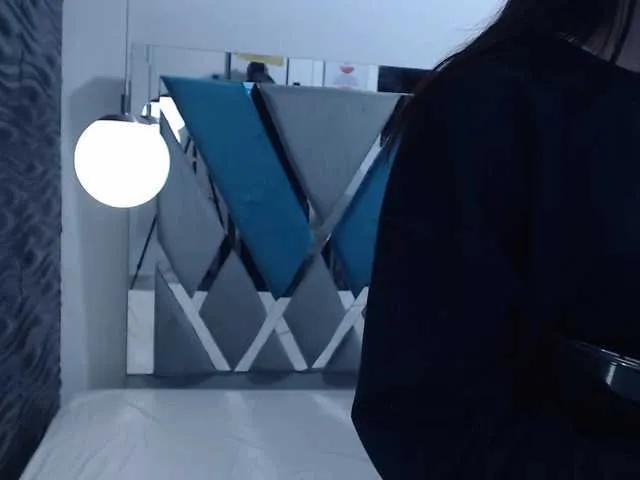 Offline Victoria-Coleman on BongaCams