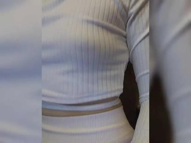 Offline Viktory777 on BongaCams