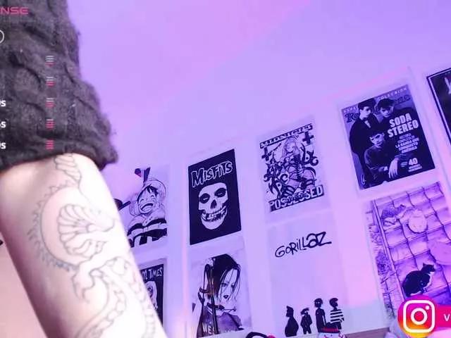 Freechat Violetlane on BongaCams