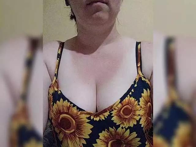 Freechat Vitalina272127 on BongaCams