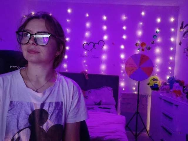 Offline YreneA on BongaCams