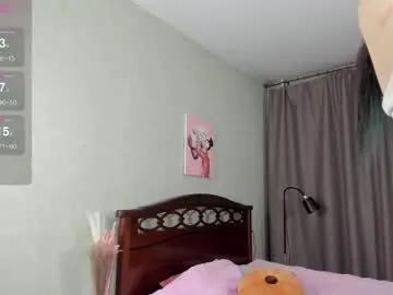 Away _darknessqueen_ on Chaturbate