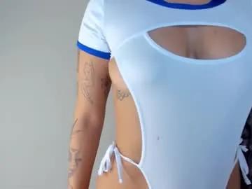 Freechat adria_ross on Chaturbate