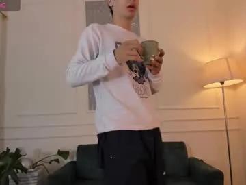 Freechat alessandro_dybala on Chaturbate