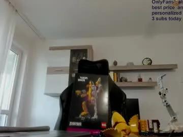 Freechat alphaboyfun on Chaturbate