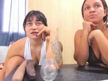 Freechat andreitatruji on Chaturbate
