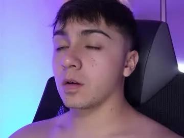 Freechat aron__cooper on Chaturbate