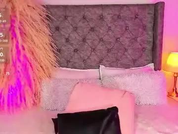 Freechat astrid_jonnes on Chaturbate