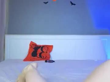 Freechat avgustina_love on Chaturbate