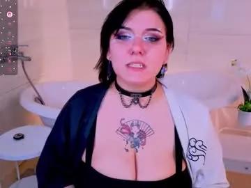 Freechat bluelunaray on Chaturbate