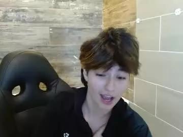 Freechat bryce_evans on Chaturbate