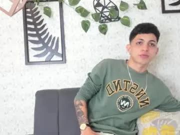 Freechat cameron_lux4 on Chaturbate