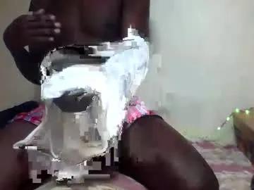 Freechat charmzboy on Chaturbate