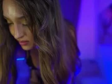 Freechat clara_smile on Chaturbate