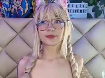 Private cloe_leeee on Chaturbate