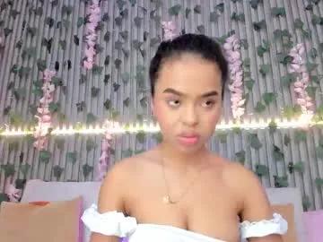 Freechat coralineross_ on Chaturbate