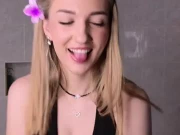 delcieodoherty — GOAL: hugs&kiss| SHOWER SHOW | Hello guys Im Adla #blonde #teen #18 #smalltits #lovense [0 tokens remaining]