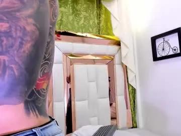 Freechat dilan_scootk_ on Chaturbate