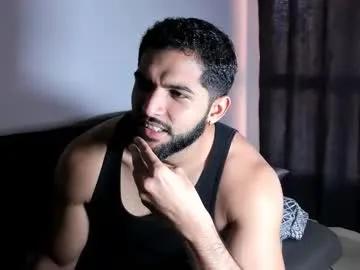 Freechat douglasskingjr on Chaturbate