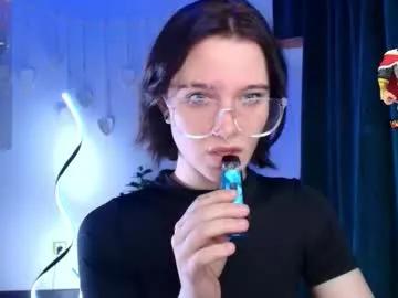 elastikiss — Let's see how these baggy pants can be sexy?  #tease  #nonude #femdom #c2c #cute [23 tokens remaining]