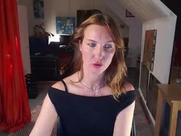 Freechat elizamayers on Chaturbate