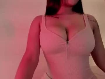 Freechat emilia_ghendle on Chaturbate